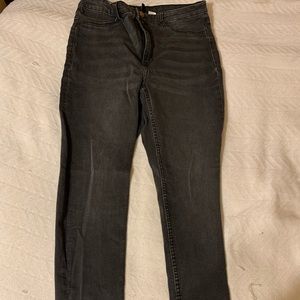 H&M size 7 high rise jeans